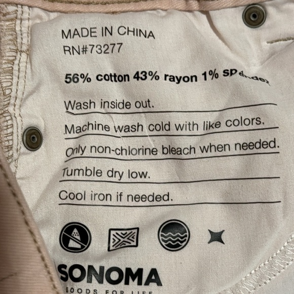 SONOMA™️ Size P12 Blush Capri Jeans - Picture 10 of 10